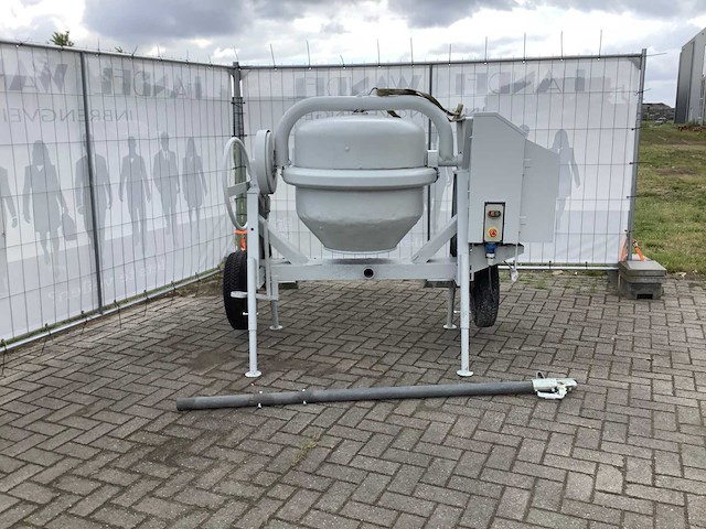 Silla - bb350 - professionele betonmolen - afbeelding 3 van  8