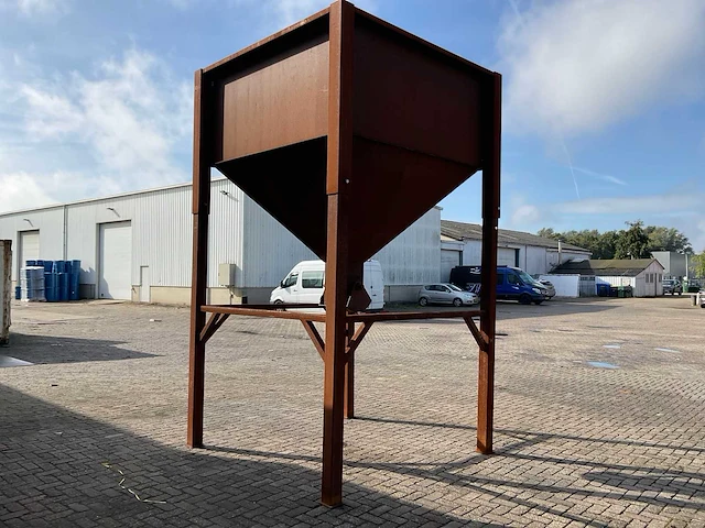 Silo-trechter - afbeelding 3 van  5