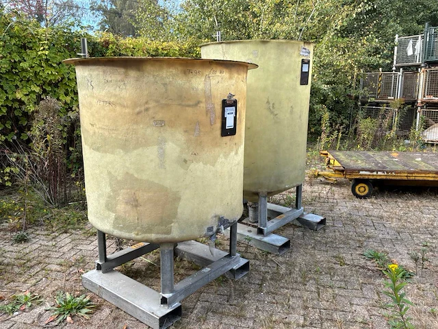 Silo - afbeelding 5 van  6