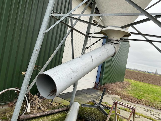 Silo - afbeelding 6 van  8