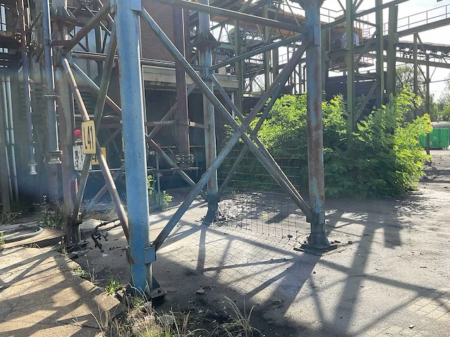 Silo - afbeelding 7 van  7