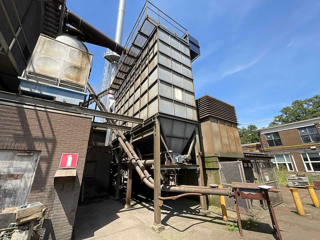 Silo - afbeelding 17 van  23