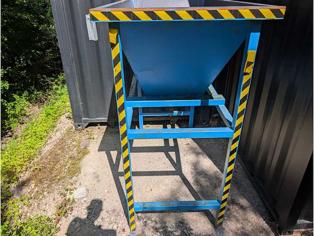 Silocontainer vultrechter met 4 ophanghaken opslagcontainer - afbeelding 8 van  24