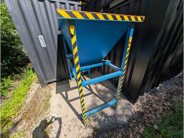 Silocontainer vultrechter met 4 ophanghaken opslagcontainer - afbeelding 17 van  24