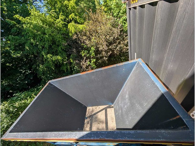 Silocontainer vultrechter met 4 ophanghaken opslagcontainer - afbeelding 19 van  24