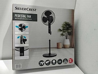 Silver crest - staande ventilator met afstandsbediening - afbeelding 2 van  4