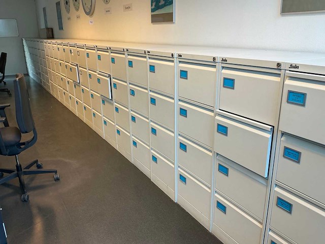 Silverline/bisley ladekast (23x) - afbeelding 1 van  6