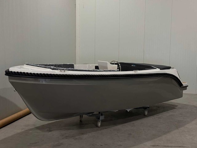 Silveryacht - 2026 - 655 ongebruikt - sloep - afbeelding 1 van  10