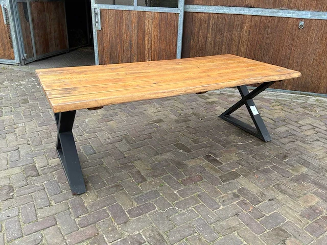 Silvijn eetkamertafel - afbeelding 1 van  3