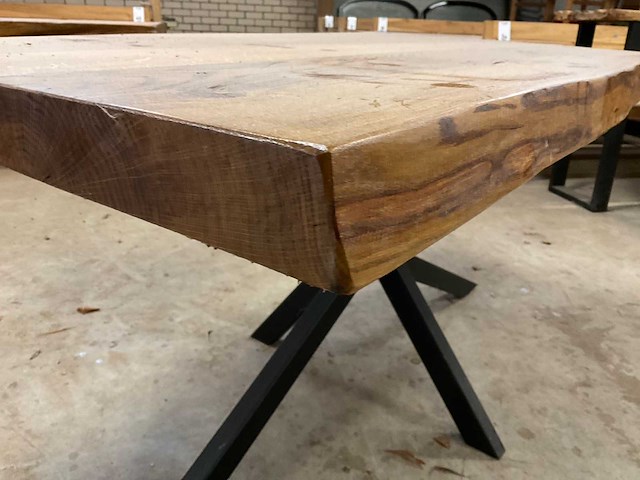 Silvijn meubels boomstamtafel - afbeelding 5 van  7