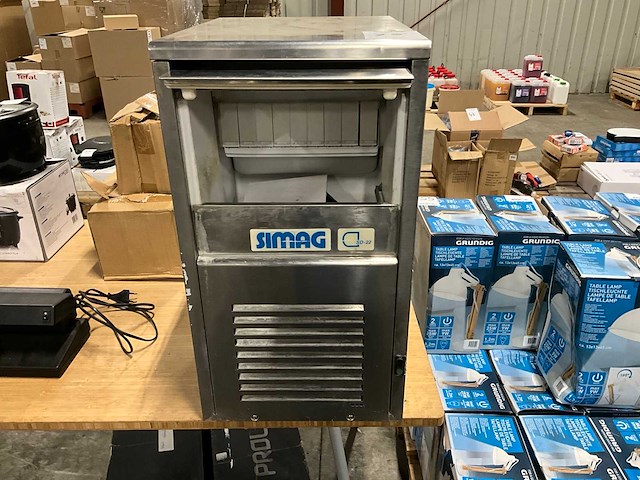 Simag sd22as ijsblokjesmachine - afbeelding 6 van  6