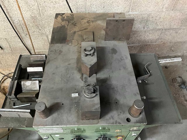 Simasv t22/200 horizontale buigmachine 22ton - afbeelding 2 van  7