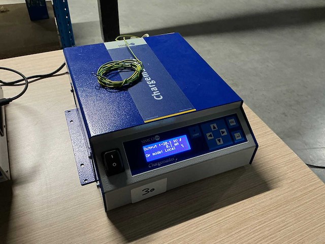 Simco - 2015 - chargemaster 5 - statische oplaadgenerator - afbeelding 1 van  4