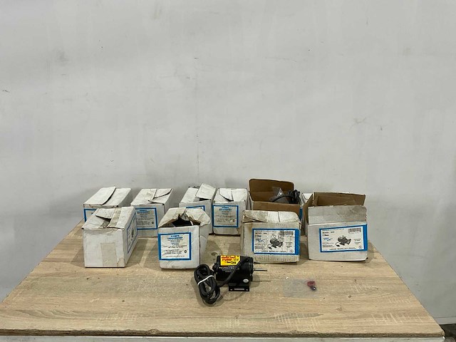 Simer - mini vac pump - waterpomp (10x) - afbeelding 8 van  8