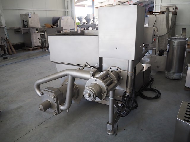 Simo - afbeelding 11 van  17