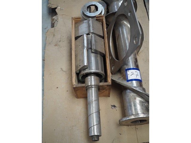 Simo - afbeelding 5 van  17