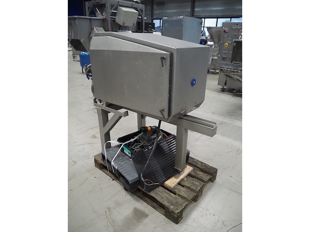 Simo - afbeelding 8 van  13