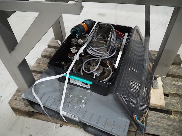 Simo - afbeelding 13 van  13