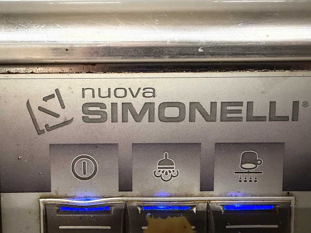 Simonelli - nuova-appia -rvs- espressomachine - afbeelding 3 van  5