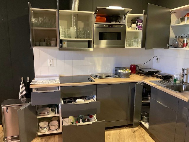 Simple human, kenwood divers kantine gerei - afbeelding 11 van  22