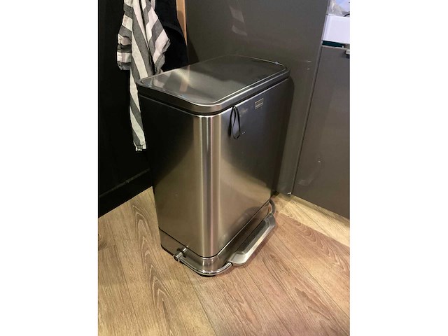 Simple human, kenwood divers kantine gerei - afbeelding 17 van  22