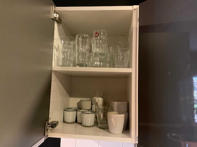 Simple human, kenwood divers kantine gerei - afbeelding 21 van  22