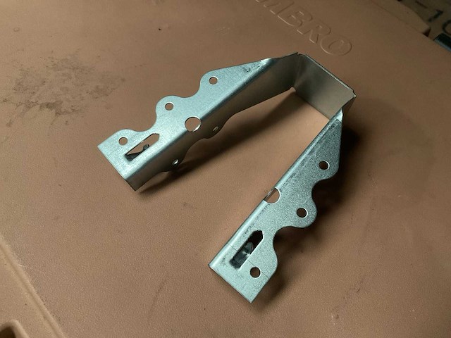 Simpson strong tie lu26 joist hanger (150x) - afbeelding 5 van  7