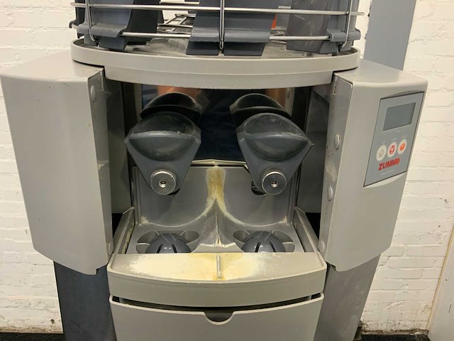 Sinaasappelpers machine - afbeelding 2 van  16