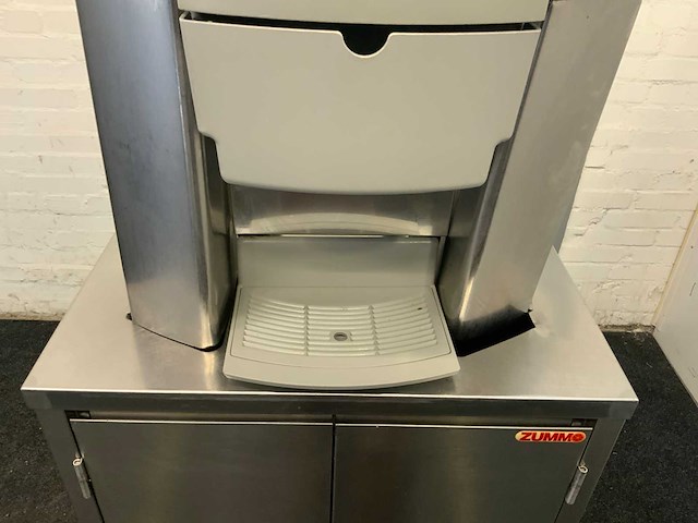 Sinaasappelpers machine - afbeelding 4 van  16