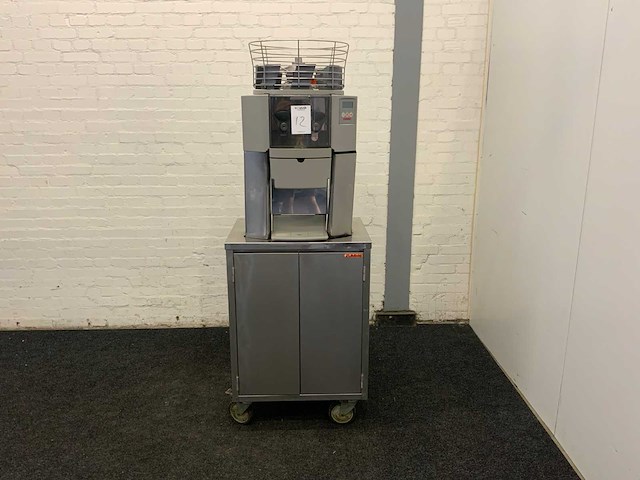 Sinaasappelpers machine - afbeelding 10 van  16