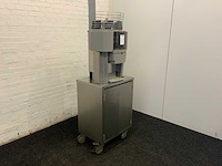 Sinaasappelpers machine - afbeelding 11 van  16