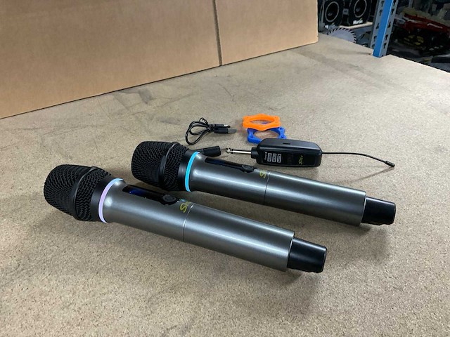 Sing-e draadloze uhf microfoon (2x) - afbeelding 1 van  3