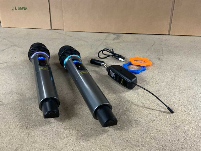 Sing-e draadloze uhf microfoon (2x) - afbeelding 1 van  4
