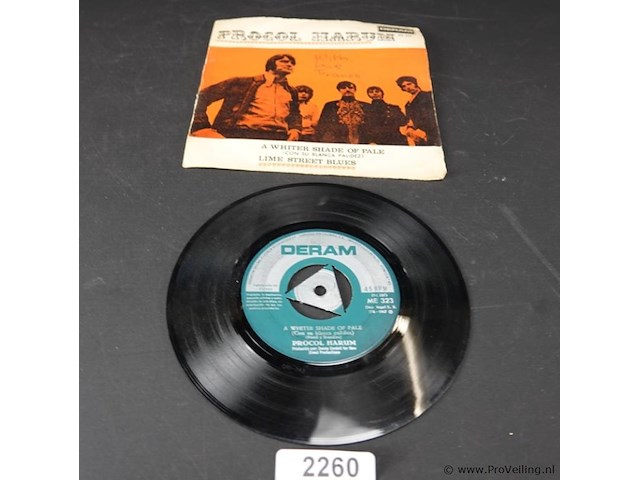 Singel procol harum. a whiter shade of pale - afbeelding 1 van  5