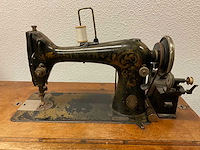 Singer 15 nostalgische naaimachine - afbeelding 2 van  8