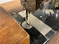 Singer nostalgische naaimachine - afbeelding 4 van  9