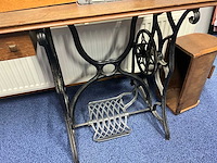 Singer nostalgische naaimachine - afbeelding 8 van  9