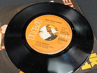Single elvis - afbeelding 4 van  5