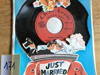 Single just married - afbeelding 1 van  1