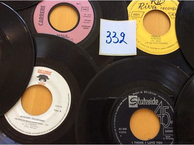 Single lot divers - afbeelding 4 van  4