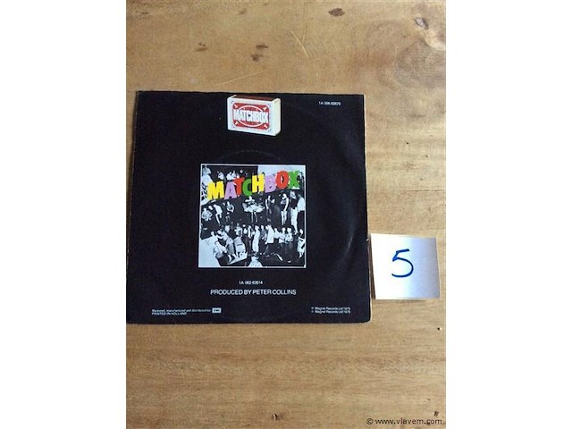 Single matchbox - afbeelding 2 van  2