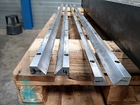 Single v - 90 - onder gereedschap - afbeelding 4 van  6