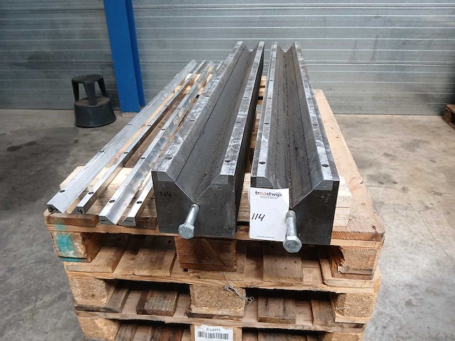 Single v - 90 - onder gereedschap - afbeelding 6 van  6