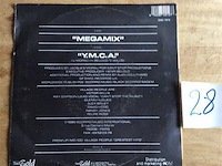 Single village people - afbeelding 2 van  2