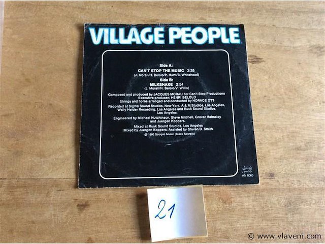 Single village people - afbeelding 2 van  2