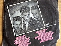 Singles new adventures - afbeelding 2 van  2