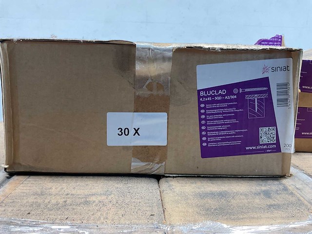 Siniat bluclad gevelschroeven ø4,2x45 mm - omdoos 30 x 200 stuks - afbeelding 4 van  5