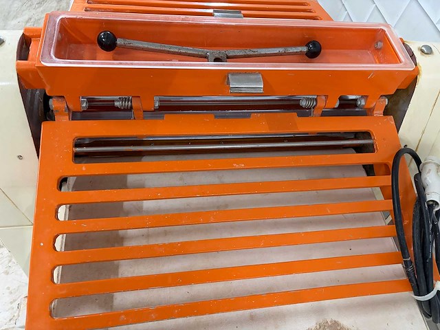 Sinmag - bakersroll - uitrolmachine - afbeelding 12 van  13