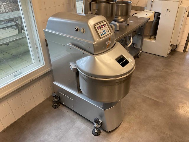 Sinmag 50-t spiraalkneder - afbeelding 1 van  3