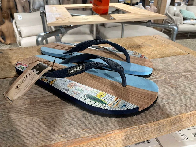 Sinner slippers (20x) - afbeelding 4 van  4